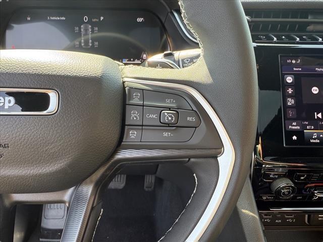 new 2025 Jeep Grand Cherokee car, priced at $40,896