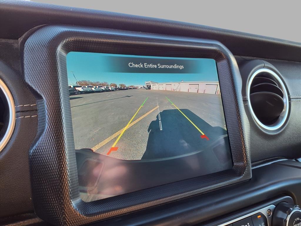 used 2020 Jeep Gladiator car, priced at $23,409