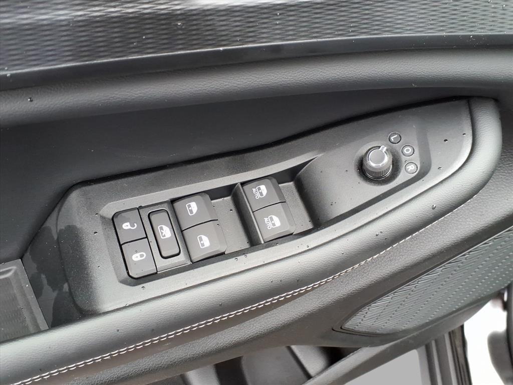 new 2025 Jeep Grand Cherokee car, priced at $39,609