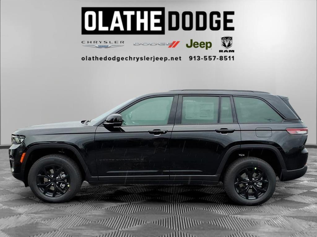 new 2025 Jeep Grand Cherokee car, priced at $39,609