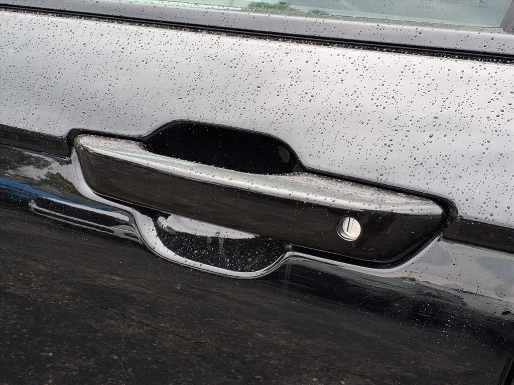 new 2025 Jeep Grand Cherokee car, priced at $39,609