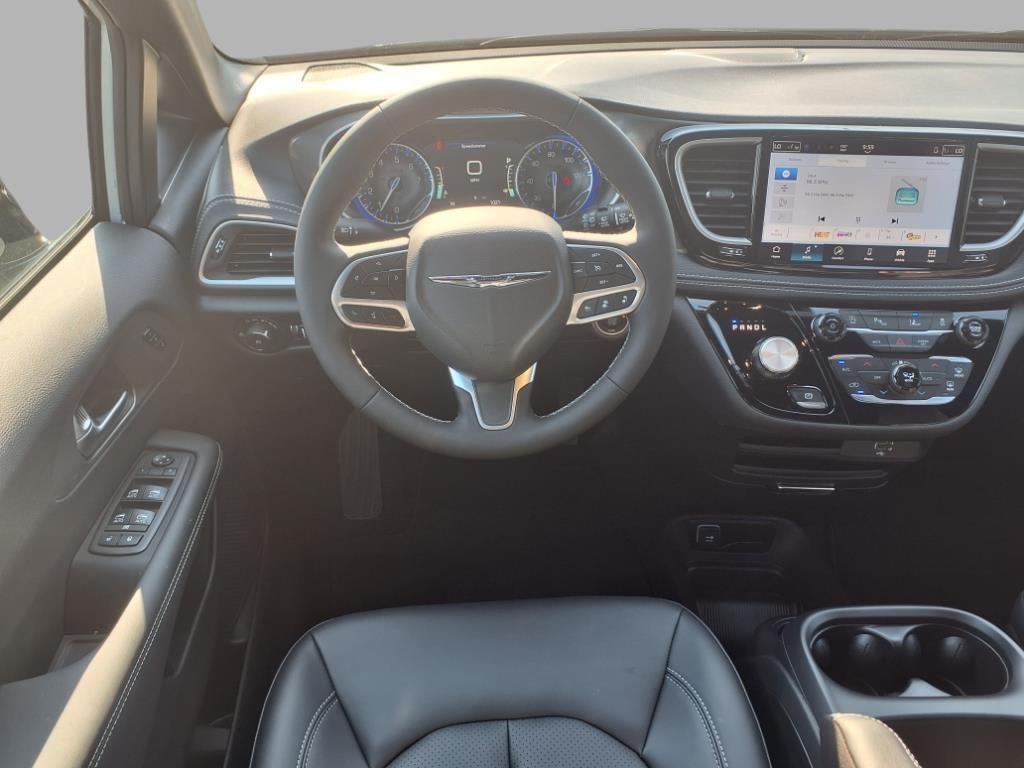new 2026 Chrysler Pacifica car, priced at $37,400