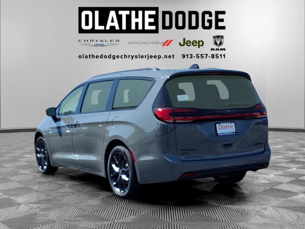 new 2025 Chrysler Pacifica car, priced at $49,995