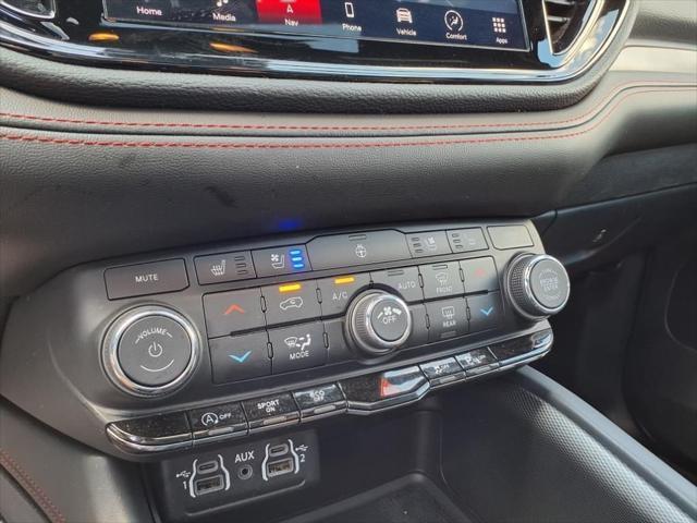 used 2024 Dodge Durango car, priced at $35,718