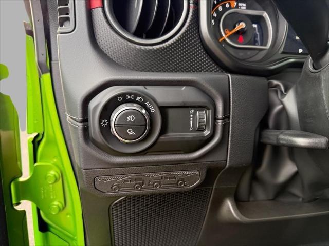 new 2025 Jeep Gladiator car, priced at $49,733