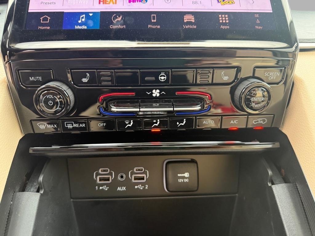 new 2025 Jeep Grand Cherokee L car, priced at $47,248