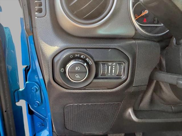 used 2021 Jeep Gladiator car, priced at $30,400