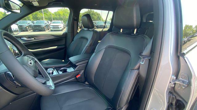 new 2024 Jeep Grand Cherokee L car, priced at $39,530