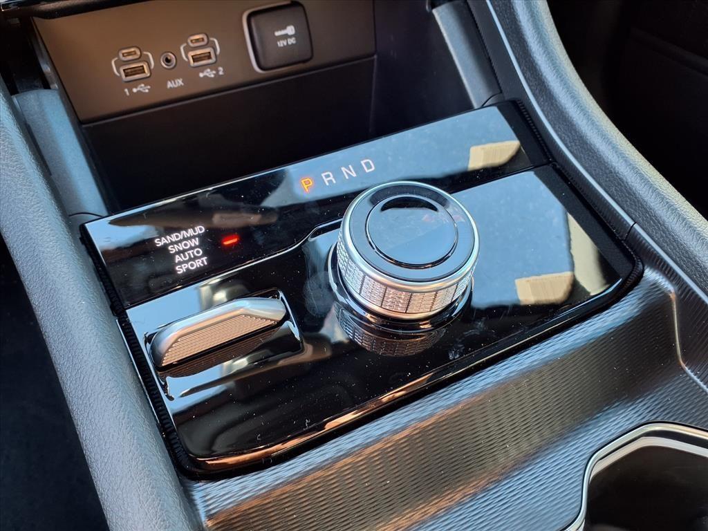 new 2025 Jeep Grand Cherokee L car, priced at $50,924