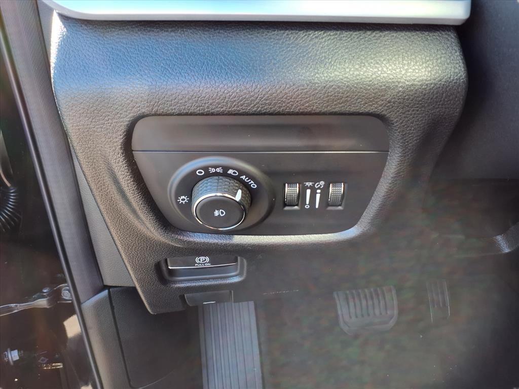 new 2025 Jeep Grand Cherokee L car, priced at $50,924