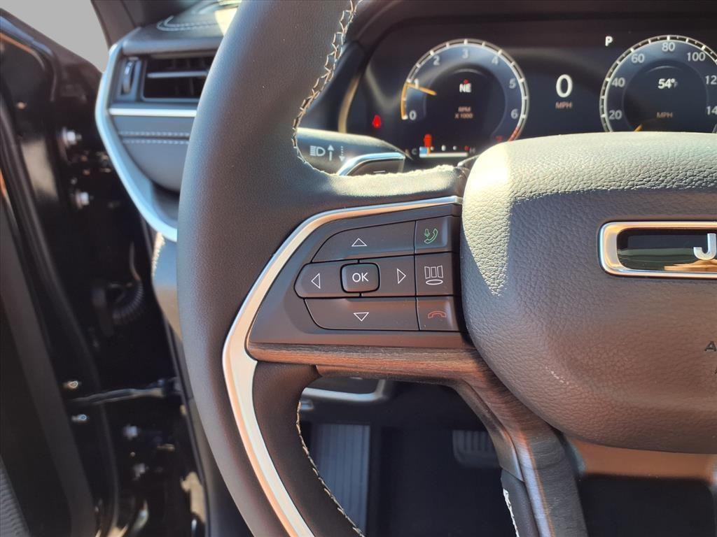 new 2025 Jeep Grand Cherokee L car, priced at $50,924