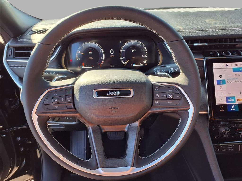 new 2025 Jeep Grand Cherokee L car, priced at $50,924