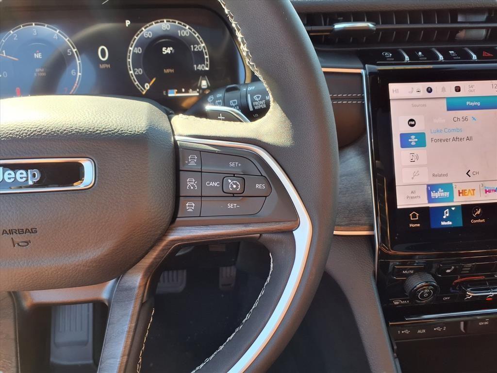 new 2025 Jeep Grand Cherokee L car, priced at $50,924