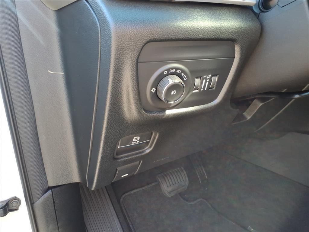 new 2025 Jeep Grand Cherokee L car, priced at $48,369