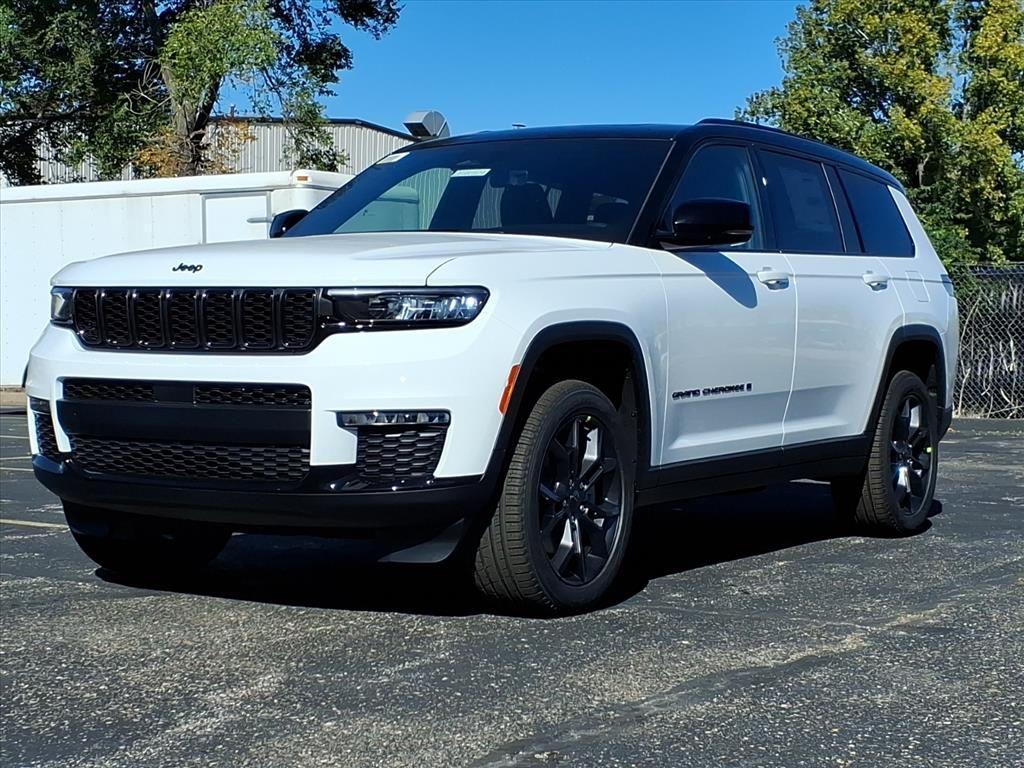 new 2025 Jeep Grand Cherokee L car, priced at $48,369