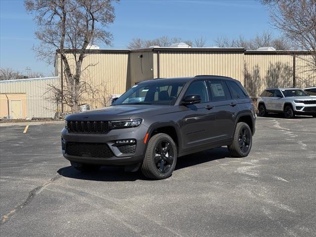 new 2025 Jeep Grand Cherokee car, priced at $45,859