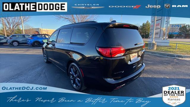 used 2020 Chrysler Pacifica car, priced at $21,995