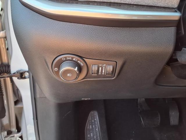 new 2025 Jeep Compass car, priced at $29,900