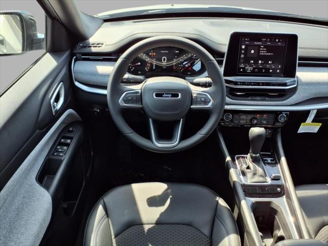 new 2025 Jeep Compass car, priced at $29,900