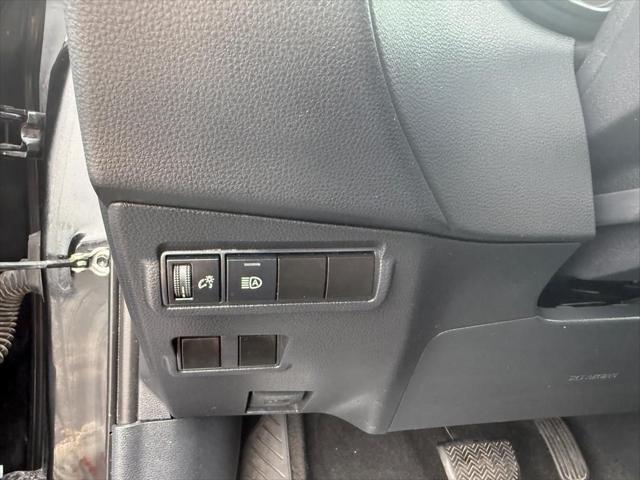 used 2022 Toyota Corolla Cross car, priced at $22,900