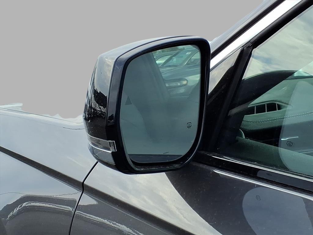 new 2025 Jeep Grand Cherokee car, priced at $44,863