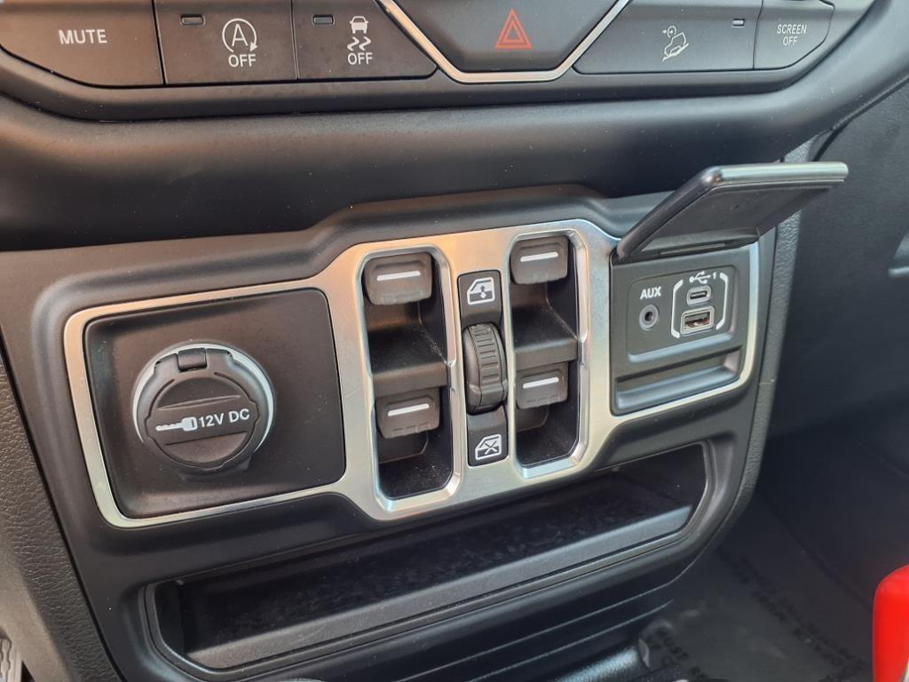 used 2021 Jeep Wrangler Unlimited car, priced at $31,787