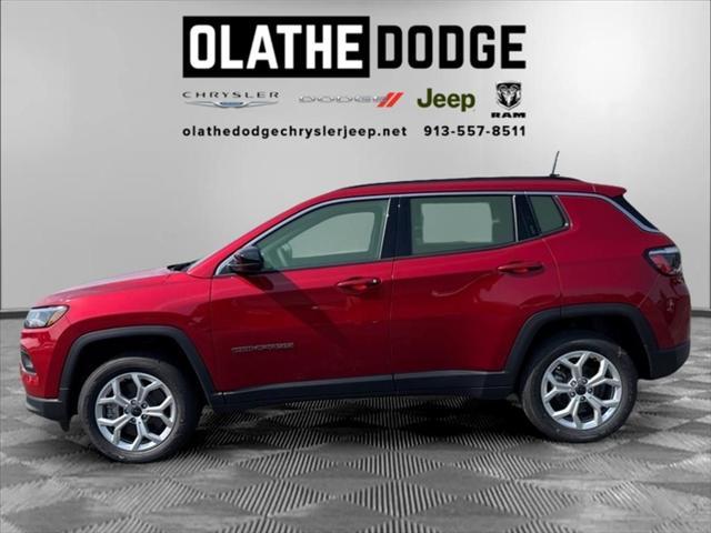new 2025 Jeep Compass car, priced at $28,995