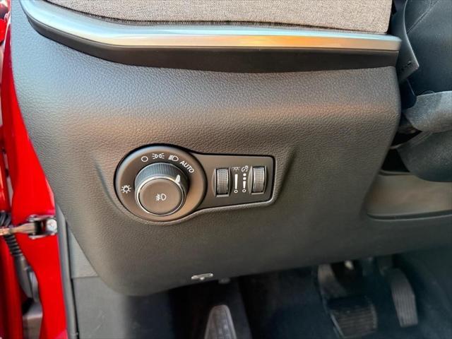 new 2025 Jeep Compass car, priced at $28,995