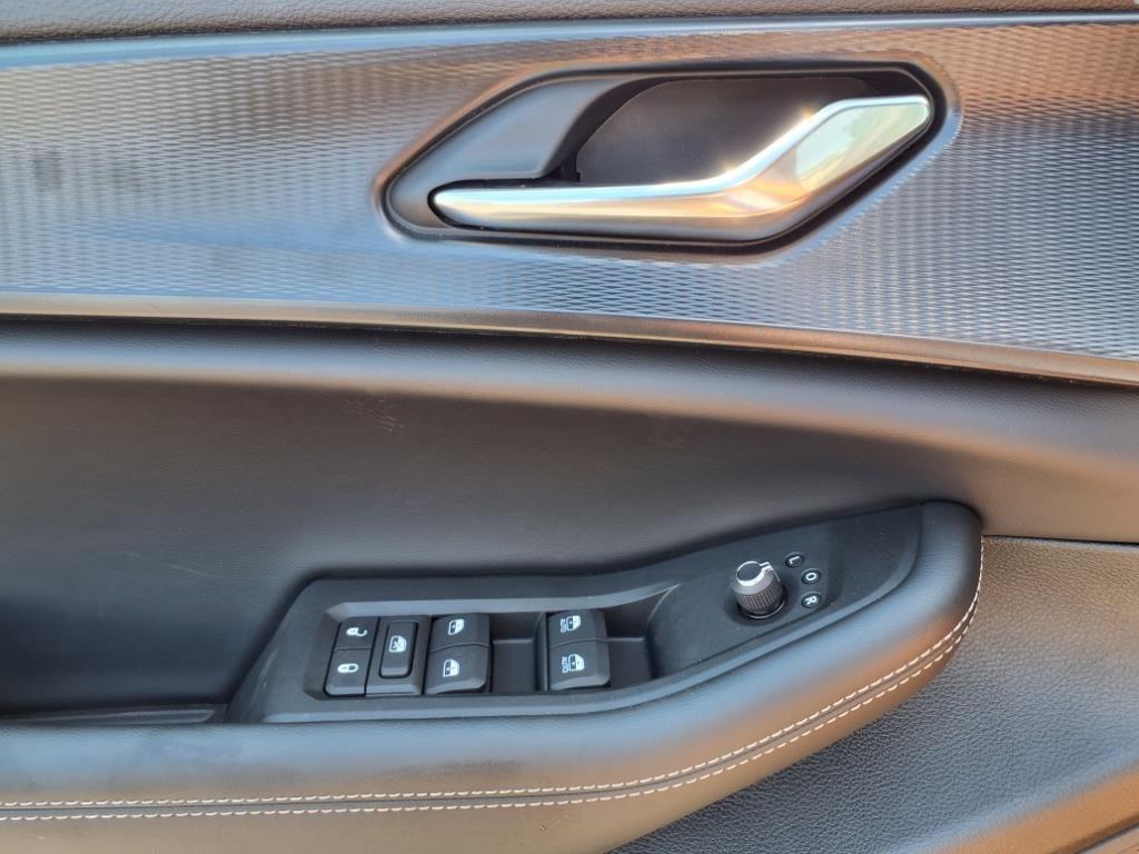 new 2025 Jeep Grand Cherokee L car, priced at $41,539