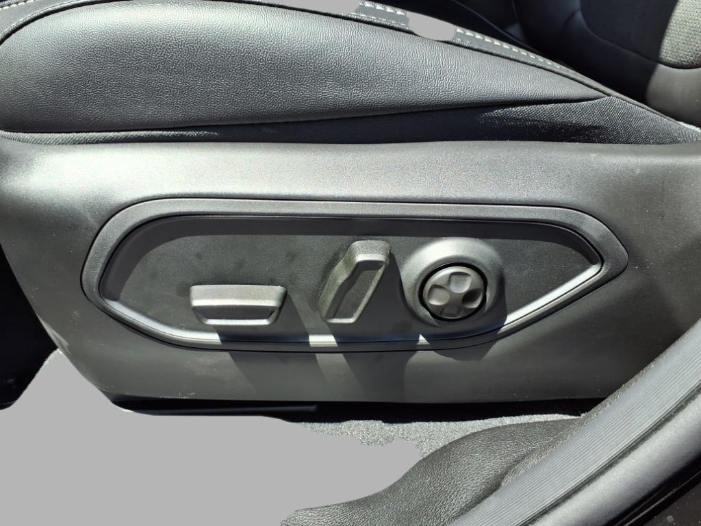 new 2025 Jeep Grand Cherokee L car, priced at $41,539