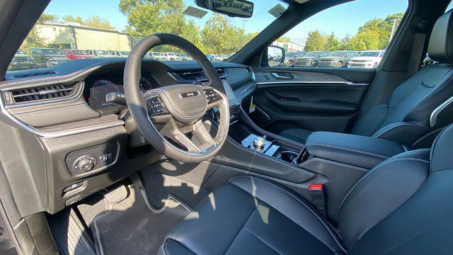 new 2025 Jeep Grand Cherokee car, priced at $63,165