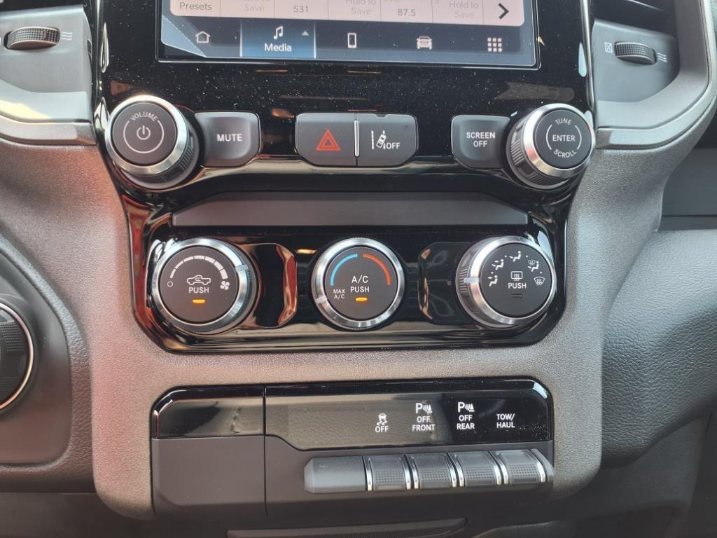 new 2025 Ram 1500 car, priced at $41,620