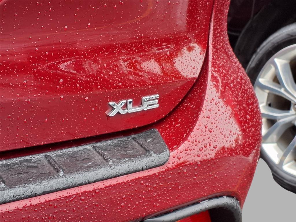 used 2022 Toyota Highlander car, priced at $31,935