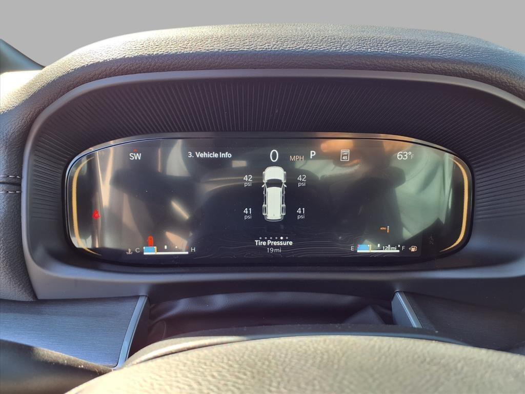 new 2025 Jeep Wagoneer car, priced at $75,980