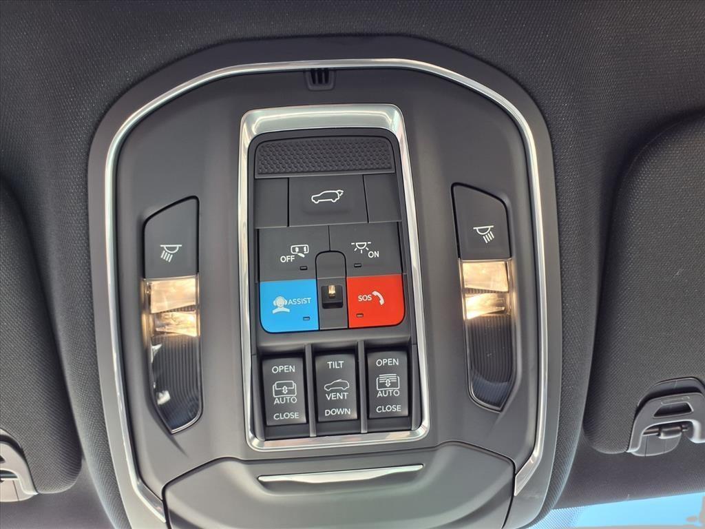 new 2025 Jeep Wagoneer car, priced at $75,980