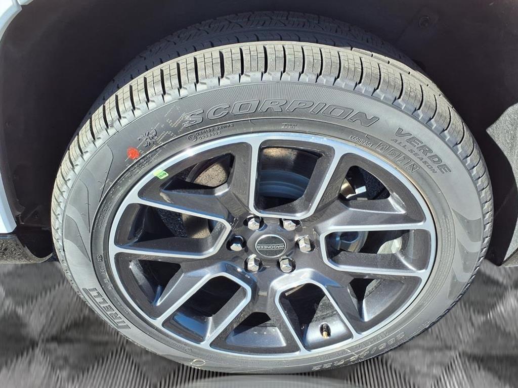 new 2025 Jeep Wagoneer car, priced at $75,980