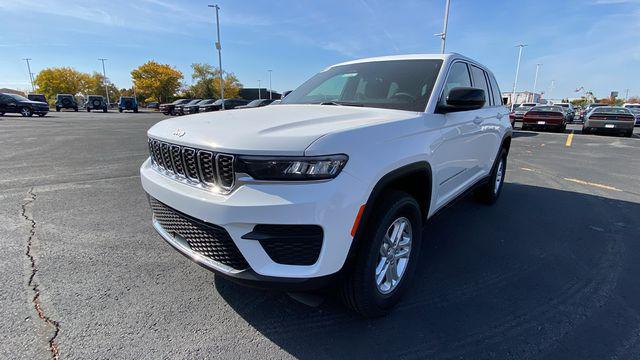 new 2025 Jeep Grand Cherokee car, priced at $42,625