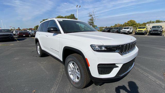 new 2025 Jeep Grand Cherokee car, priced at $42,625