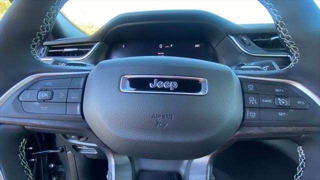 new 2025 Jeep Grand Cherokee car, priced at $46,811