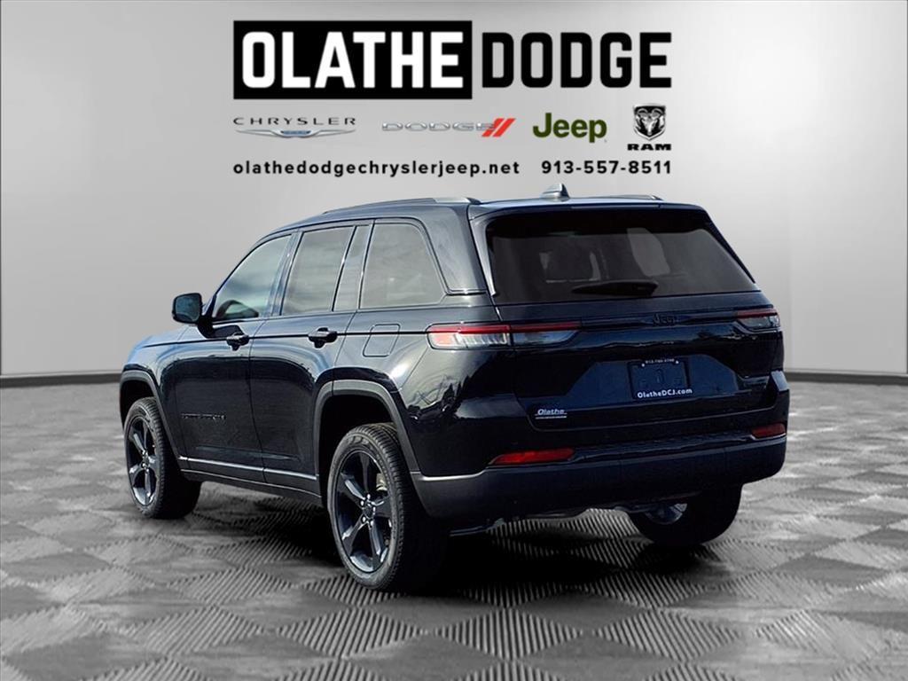 new 2025 Jeep Grand Cherokee car, priced at $43,203
