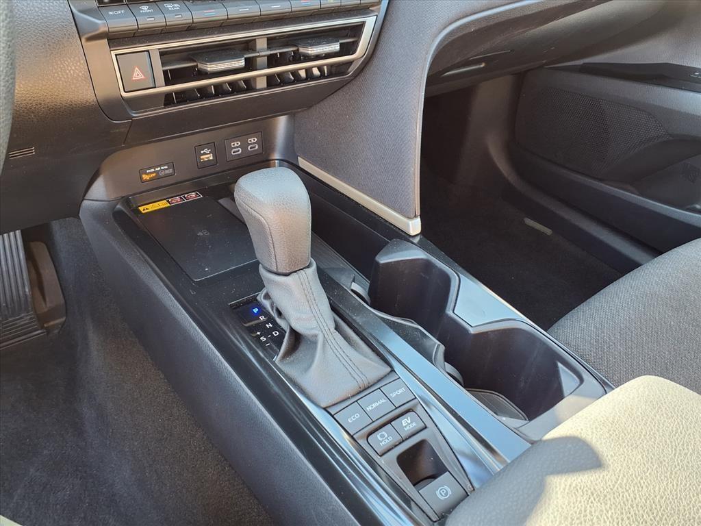 used 2025 Toyota Camry car, priced at $28,995