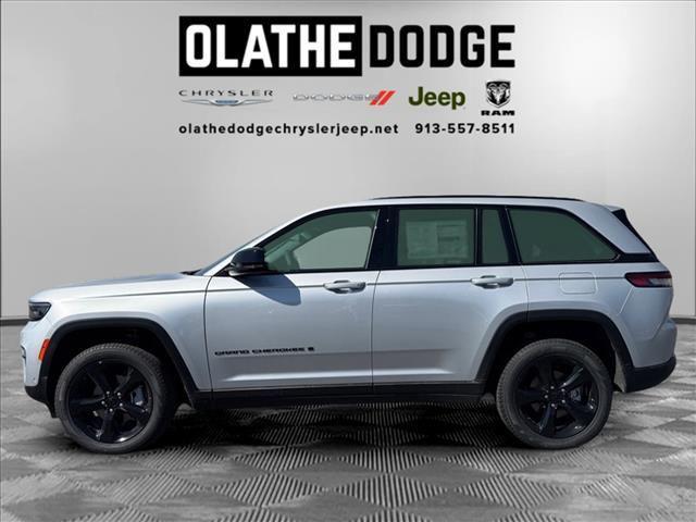 new 2025 Jeep Grand Cherokee car, priced at $50,170
