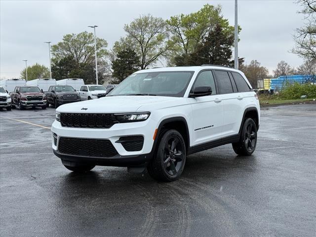 new 2025 Jeep Grand Cherokee car, priced at $42,399
