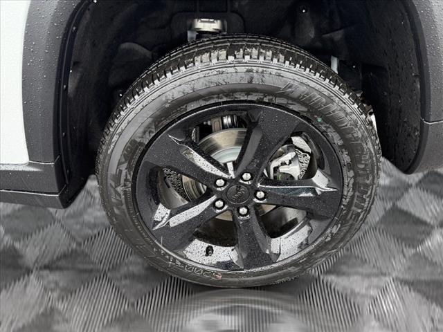 new 2025 Jeep Grand Cherokee car, priced at $42,399