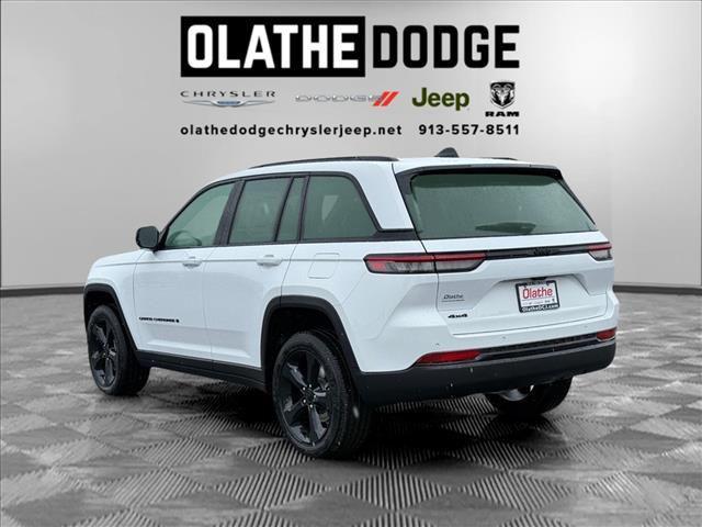 new 2025 Jeep Grand Cherokee car, priced at $42,399