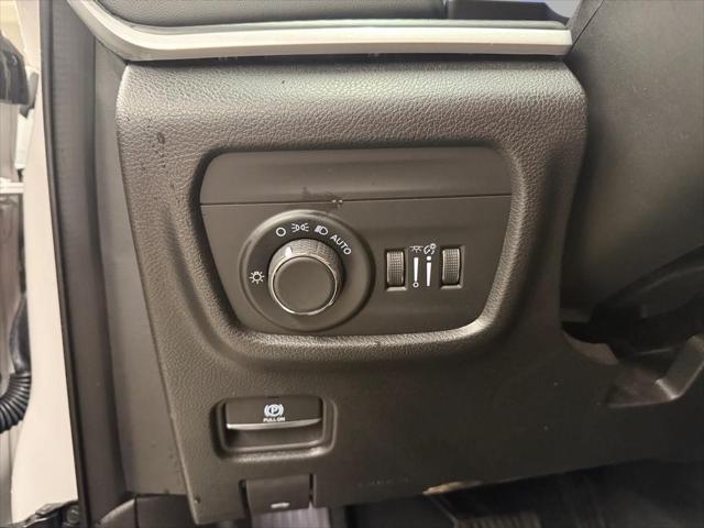 used 2023 Jeep Grand Cherokee car, priced at $27,448