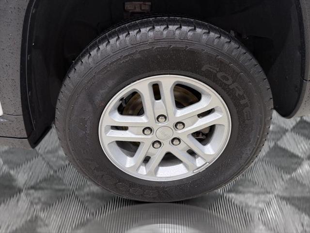 used 2023 Jeep Grand Cherokee car, priced at $27,448