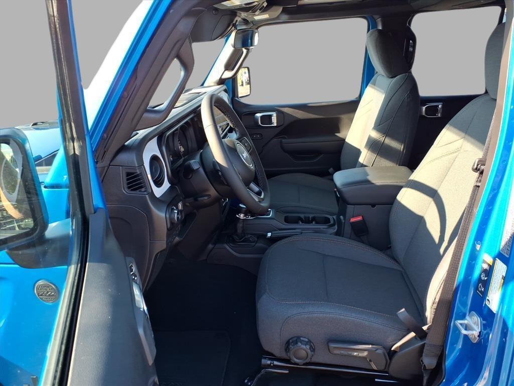 new 2026 Jeep Wrangler car, priced at $46,348