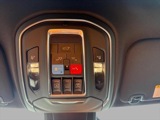 new 2025 Jeep Wagoneer S car, priced at $53,755