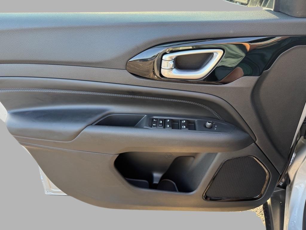 new 2025 Jeep Compass car, priced at $29,383